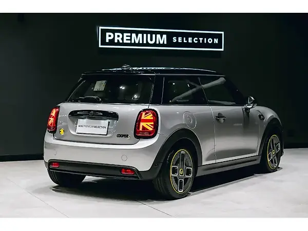 Mini Cooper SE - Imagem 10