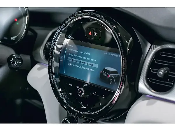 Mini Cooper SE - Imagem 15