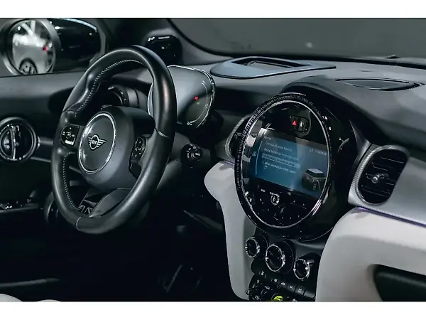 Mini Cooper SE - Imagem 14