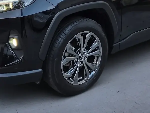 Toyota Rav4 - Imagem 7