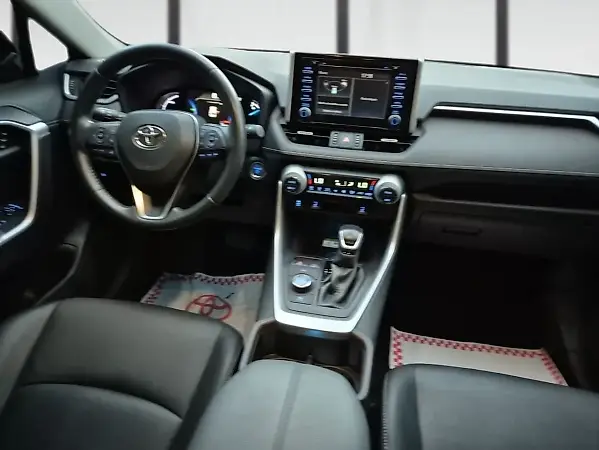 Toyota Rav4 - Imagem 11