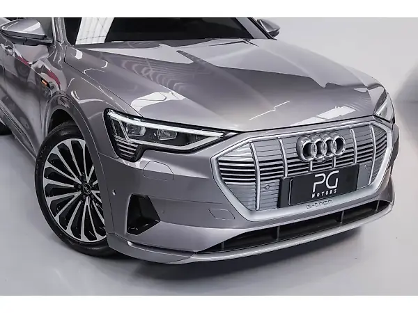Audi E-tron Sportback - Imagem 2