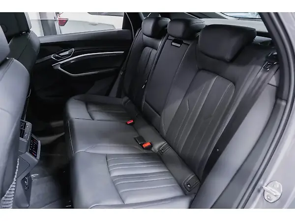 Audi E-tron Sportback - Imagem 9