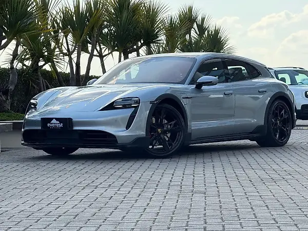 Porsche Taycan - Imagem 20