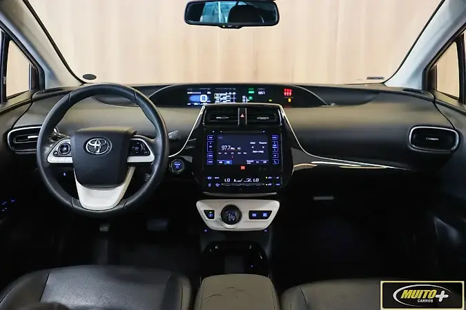 Toyota Prius Gen-4 - Imagem 5