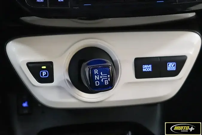 Toyota Prius Gen-4 - Imagem 8