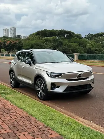 Volvo XC40 Recharge - Imagem 5