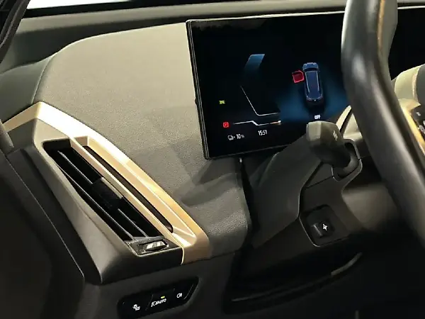 BMW Ix - Imagem 10