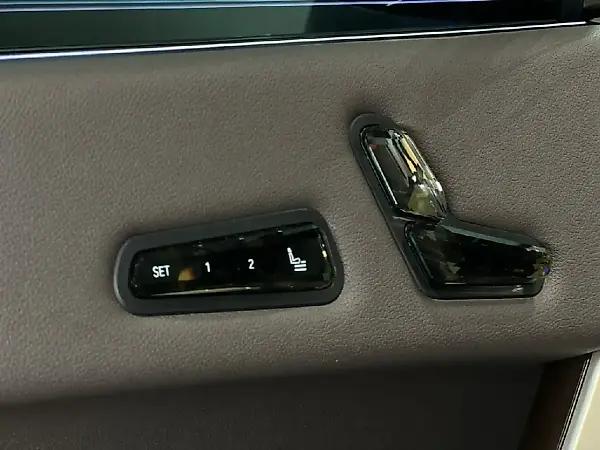 BMW Ix - Imagem 11