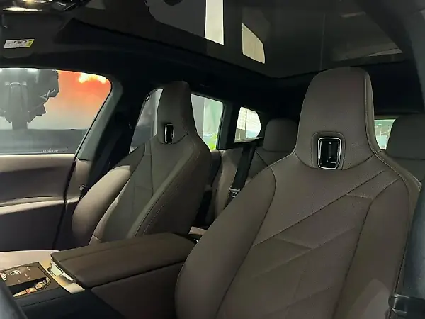 BMW Ix - Imagem 15