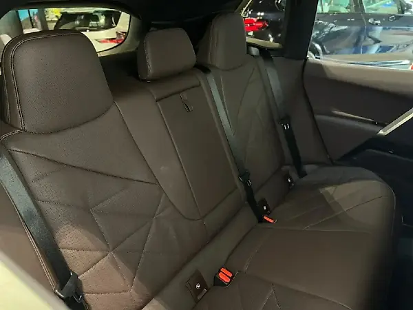 BMW Ix - Imagem 17