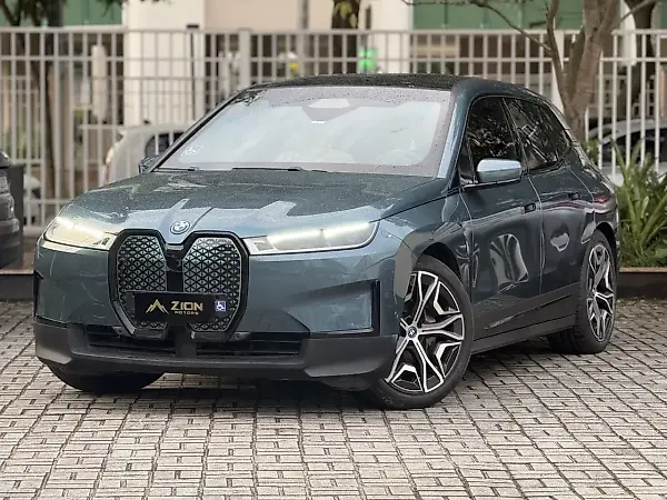 BMW Ix - Imagem 3