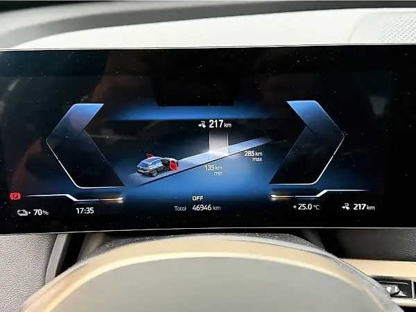 BMW Ix - Imagem 13