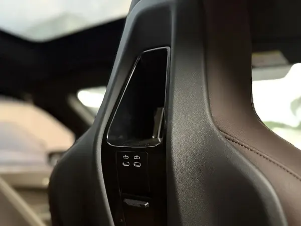 BMW Ix - Imagem 20