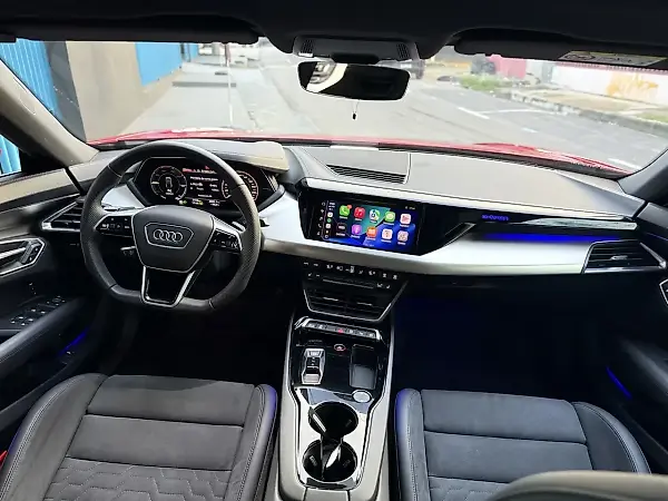 Audi E-tron S Sportback - Imagem 10