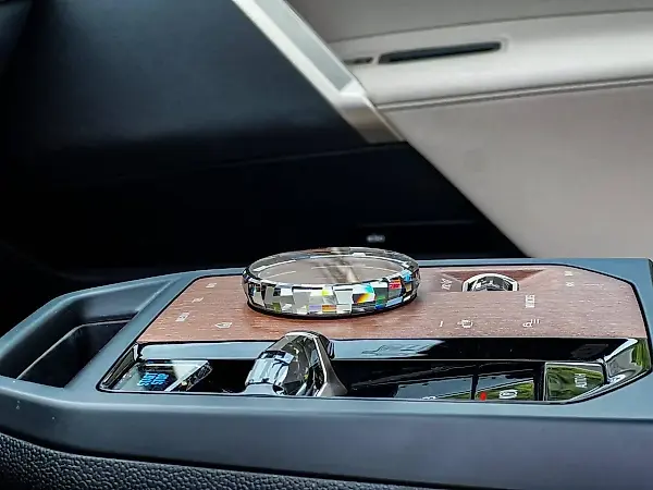 BMW Ix - Imagem 16