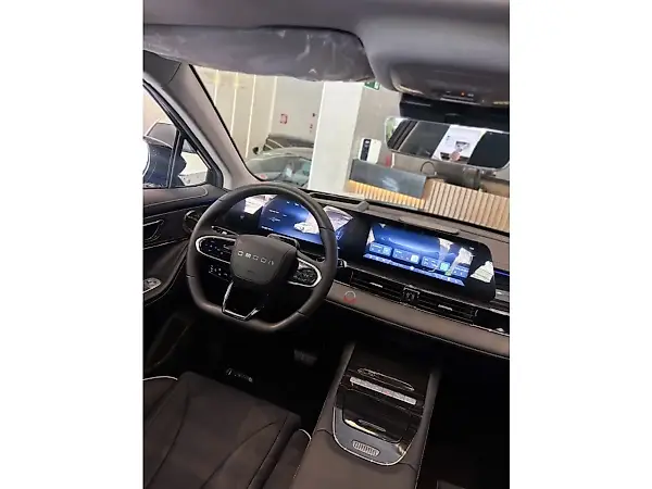 Omoda E5 - Imagem 8