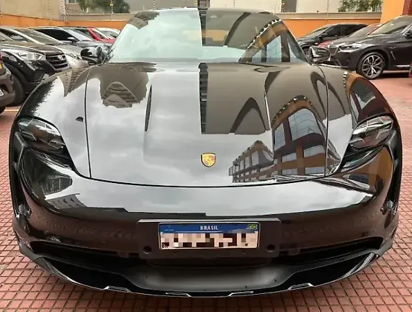 Porsche Taycan - Imagem 2