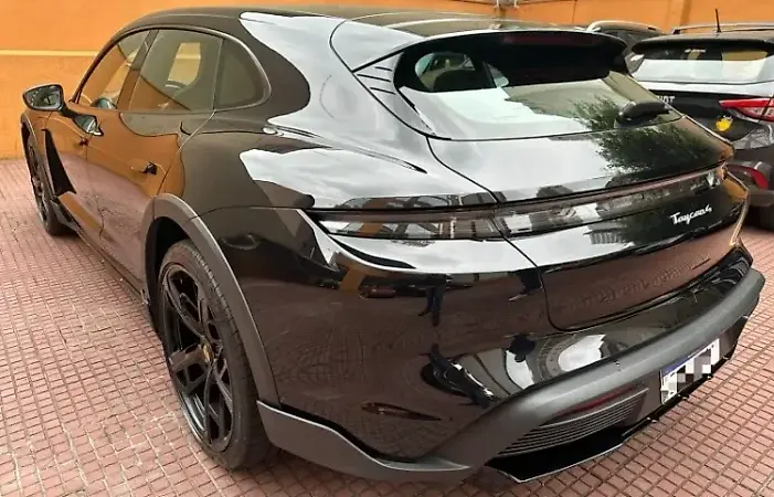 Porsche Taycan - Imagem 6