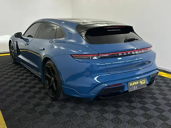 Porsche Taycan - Imagem 6