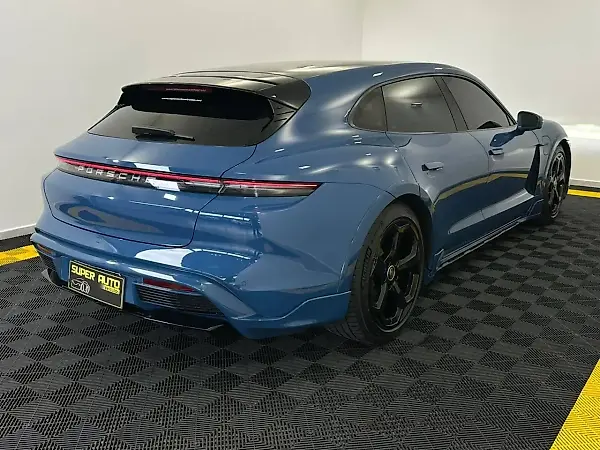 Porsche Taycan - Imagem 9