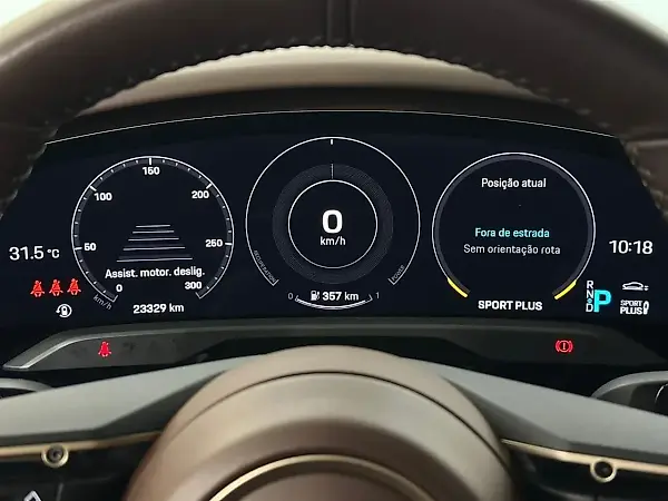 Porsche Taycan - Imagem 11