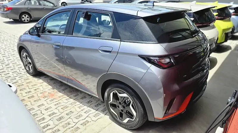 BYD Dolphin - Imagem 8
