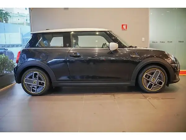 Mini Cooper SE - Imagem 6