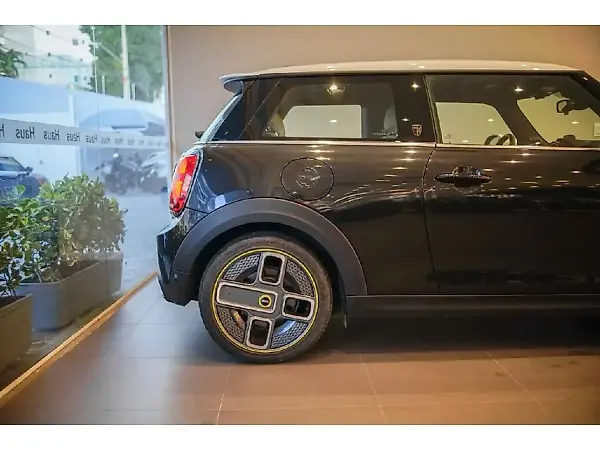 Mini Cooper SE - Imagem 7