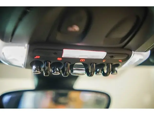 Mini Cooper SE - Imagem 16