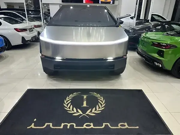 Tesla Cybertruck - Imagem 1