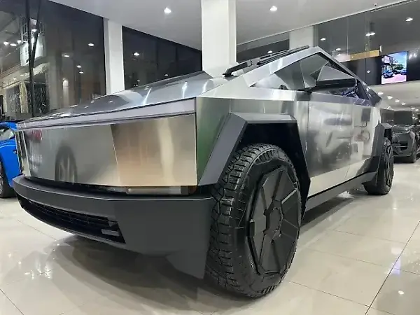 Tesla Cybertruck - Imagem 3