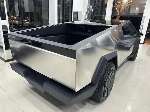 Tesla Cybertruck - Imagem 6