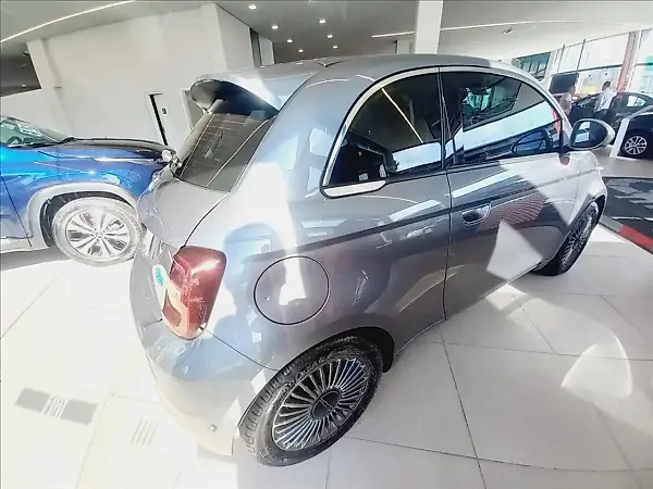 Fiat 500e - Imagem 2