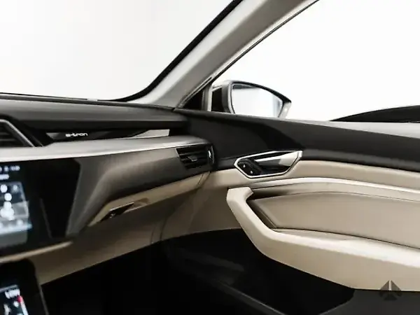 Audi E-tron - Imagem 11