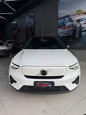 Volvo XC40 Recharge - Imagem 2