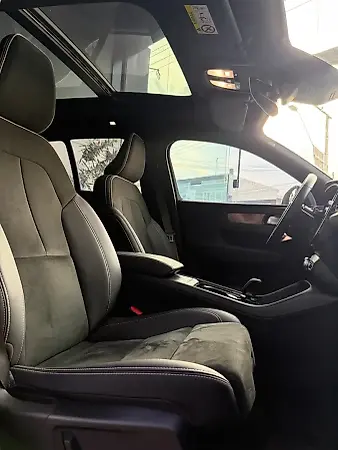 Volvo XC40 Recharge - Imagem 12