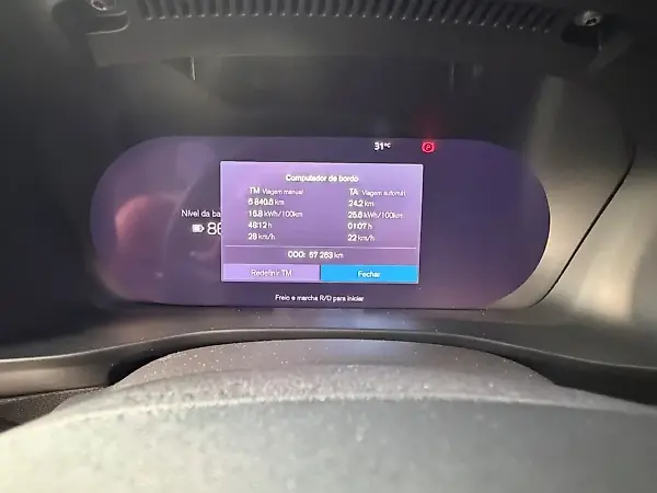 Volvo XC40 Recharge - Imagem 14