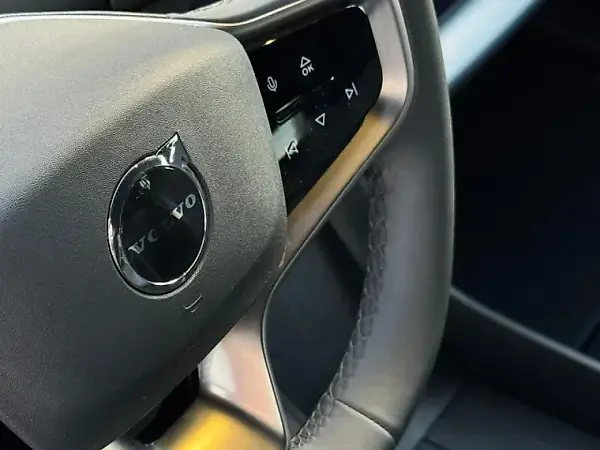 Volvo EX30 - Imagem 6