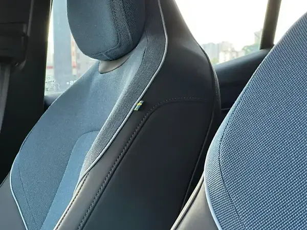 Volvo EX30 - Imagem 10