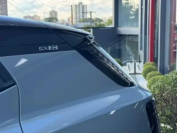 Volvo EX30 - Imagem 13