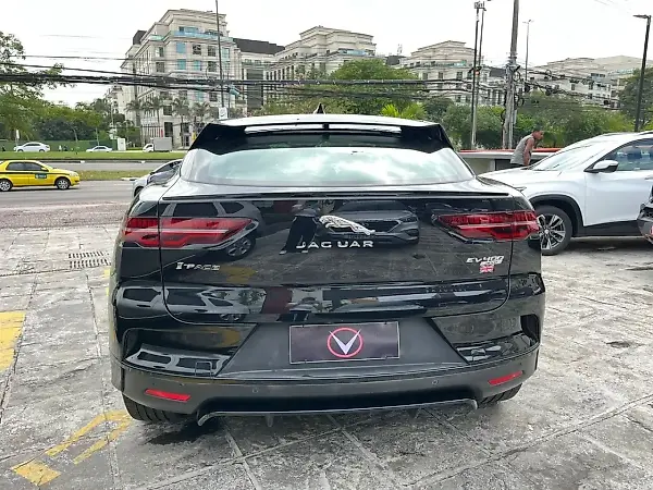 Jaguar I-pace - Imagem 7