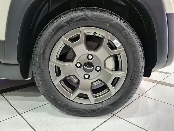 Chevrolet Spark Euv - Imagem 8