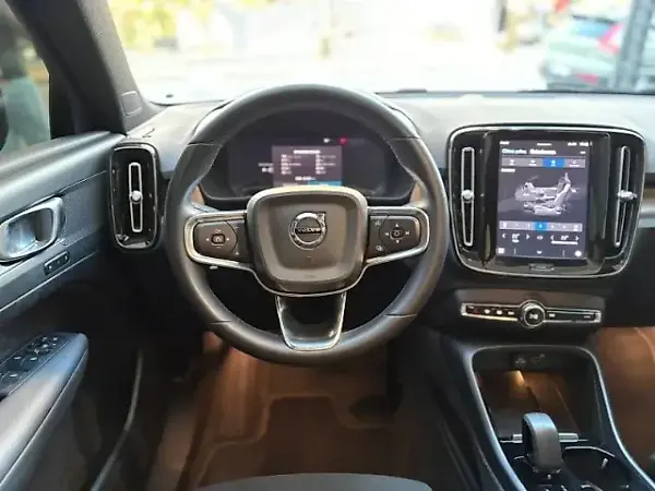 Volvo C40 Recharge - Imagem 9