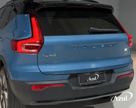 Volvo XC40 Recharge - Imagem 8