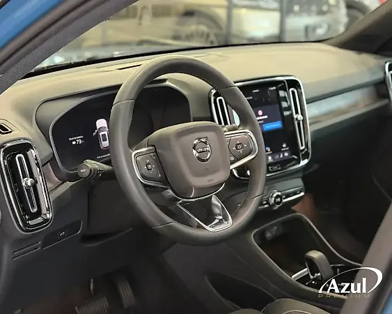 Volvo XC40 Recharge - Imagem 11