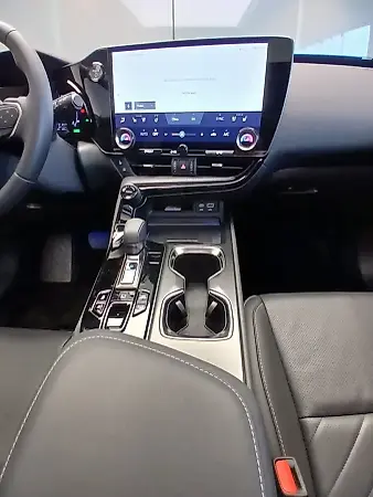 Lexus Nx 450h+ - Imagem 19
