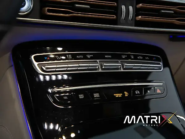 Mercedes Eqc 400 - Imagem 14