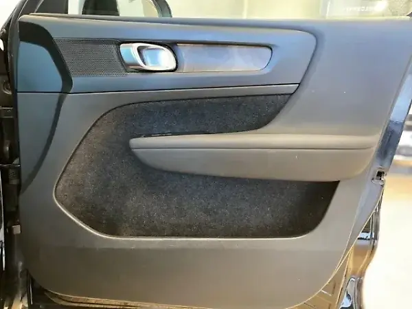 Volvo C40 Recharge - Imagem 9