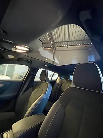 Volvo C40 Recharge - Imagem 13